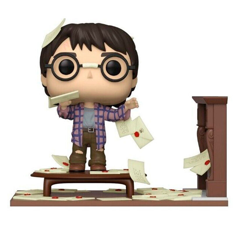 POP figure Deluxe Harry Potter Anniversary Harry Potter with Hogwarts Letters Exclusive