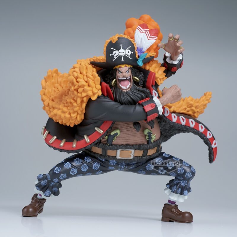 One Piece Marshall D Teach Battle Record figure 11cm