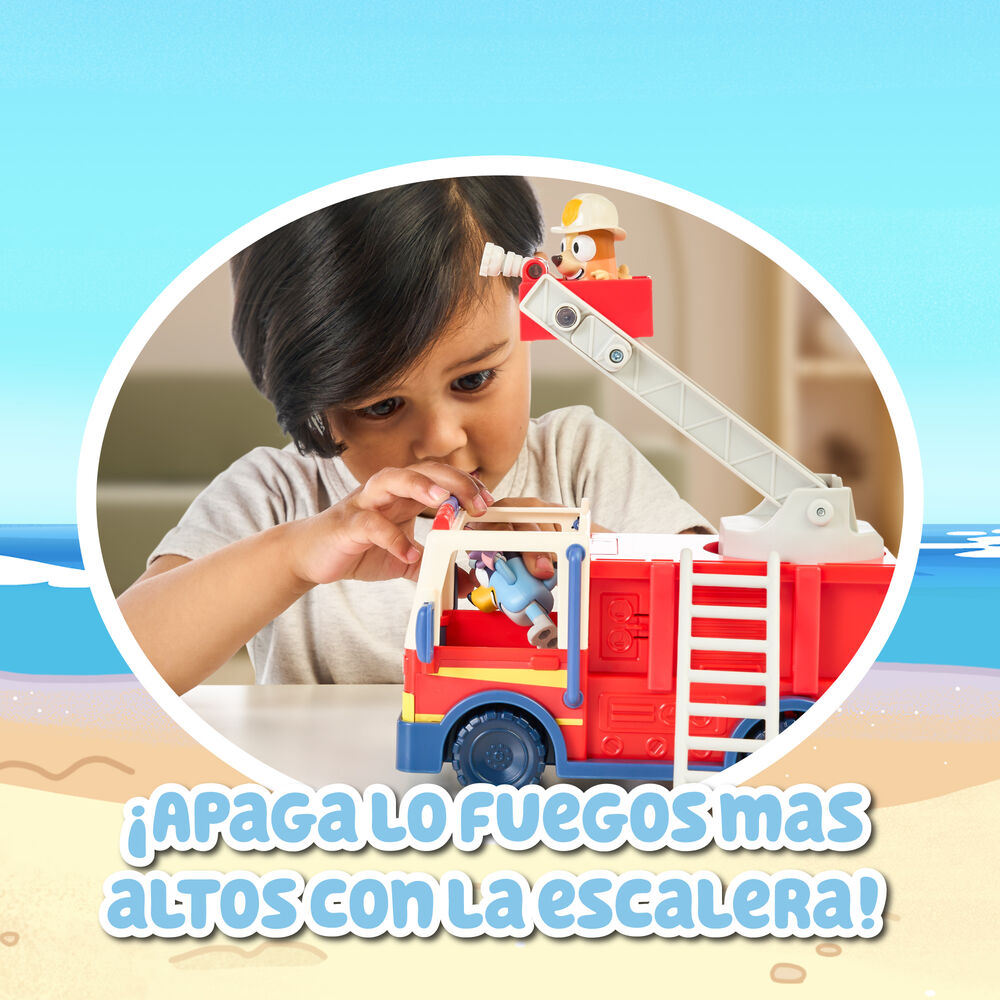 Bluey firetruck + figures