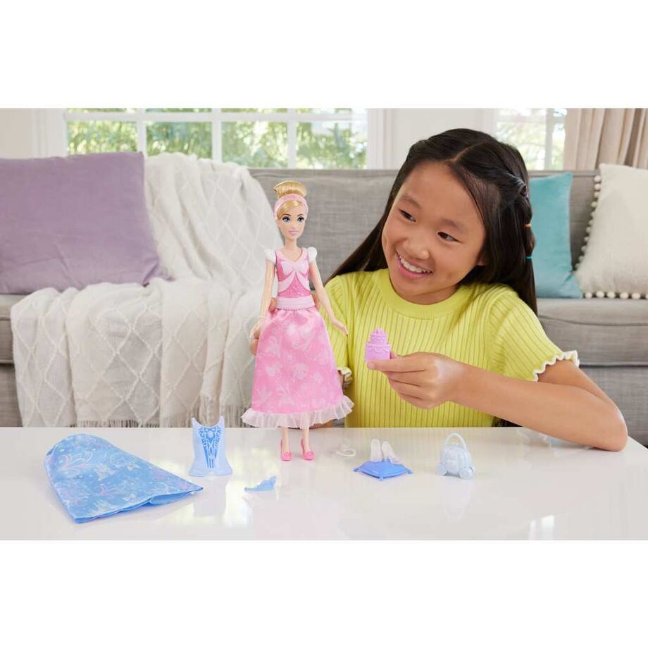 Disney Princess Cinderella 2 in 1 stories doll
