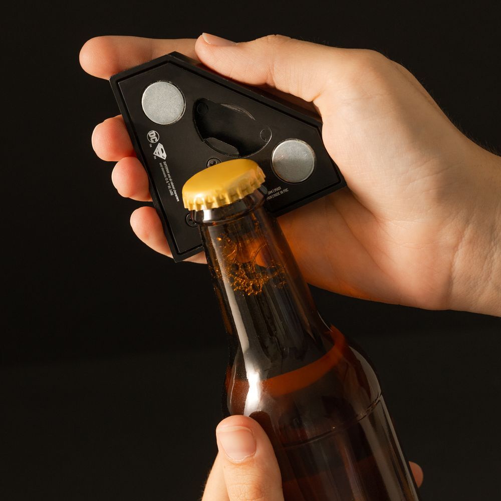 DC Comics Superman Bottle opener magnet