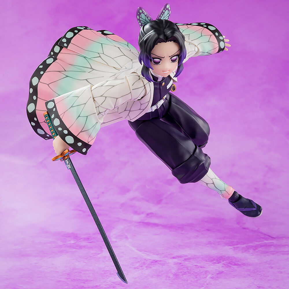 Demon Slayer Kimetsu no Yaiba Shinobu Kocho S.H. Figuarts figure 13cm