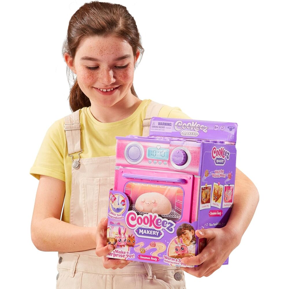 Cookeez Makery Magic Oven Interactive plush toy