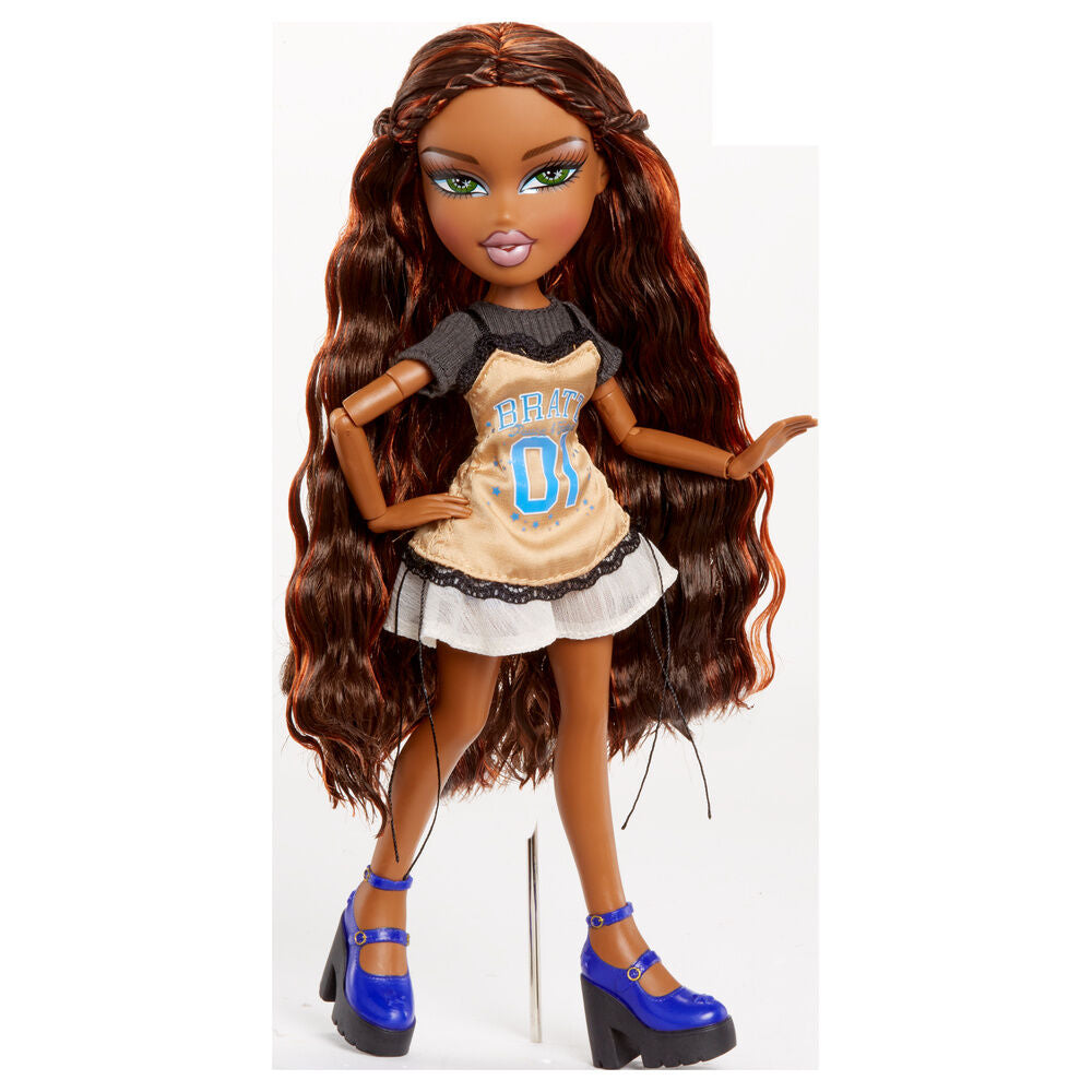 Bratz Stylin Sasha doll + t-shirt