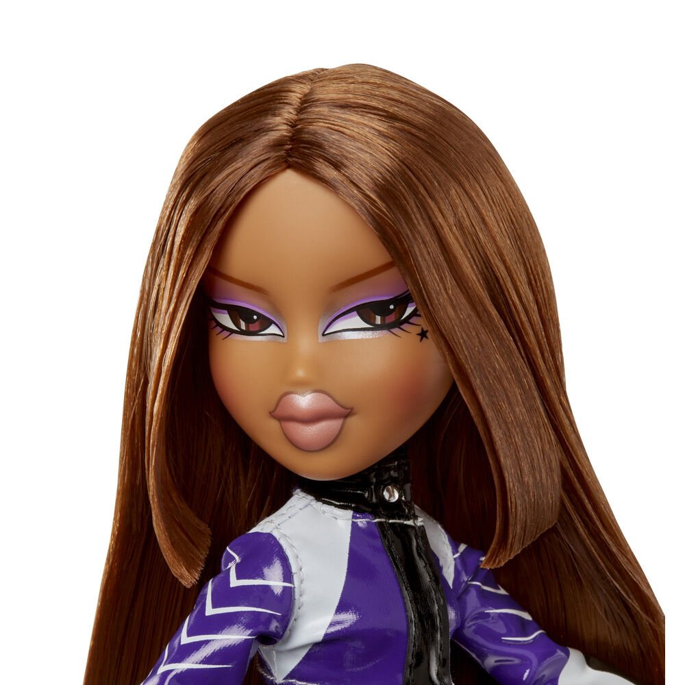 Bratz Scorchin Yasmin doll