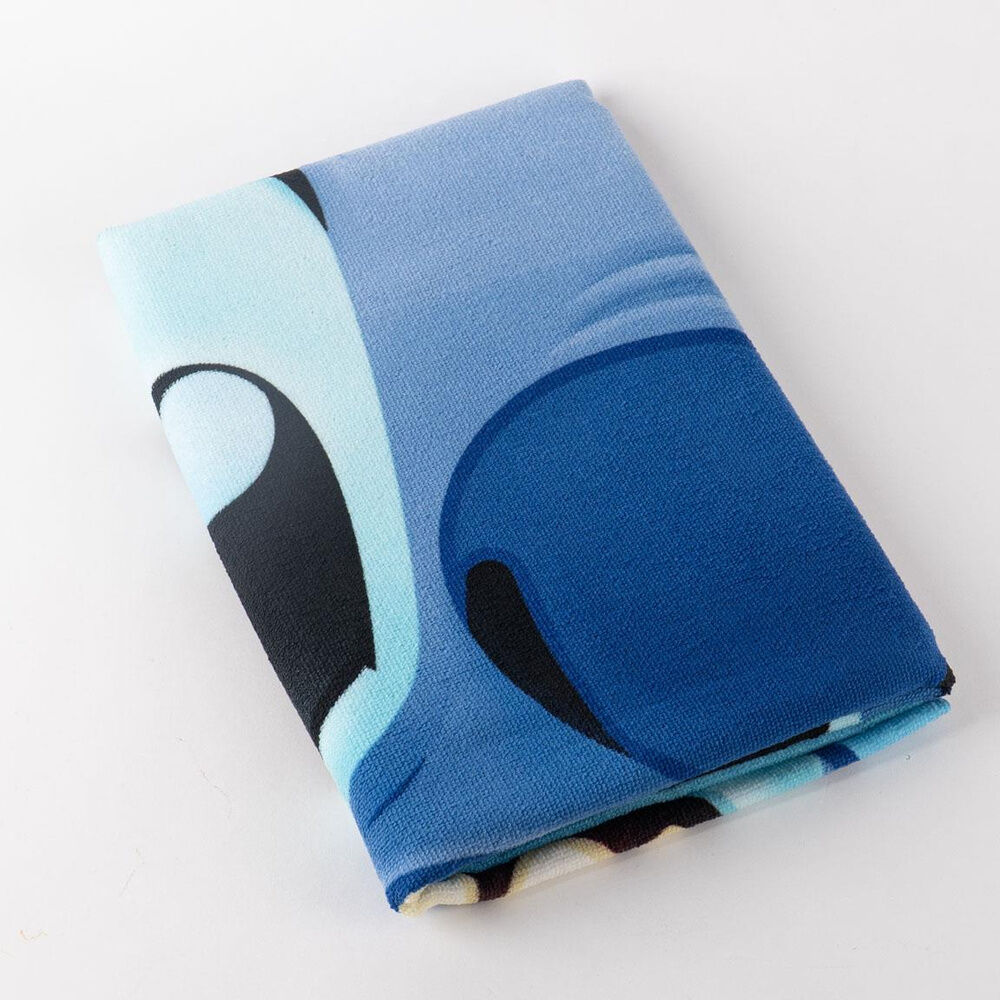 Disney Stitch microfibre beach towel